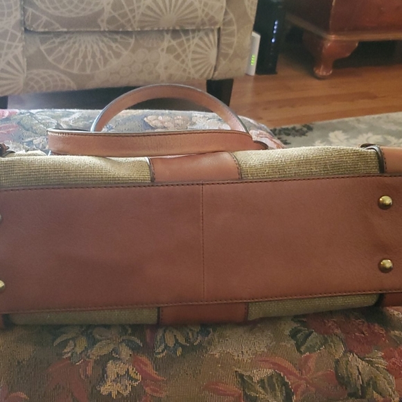 Handbag - Picture 4 of 7